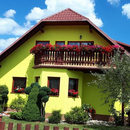 Apartman Adrianka Turčianske Teplice Εξωτερικό φωτογραφία